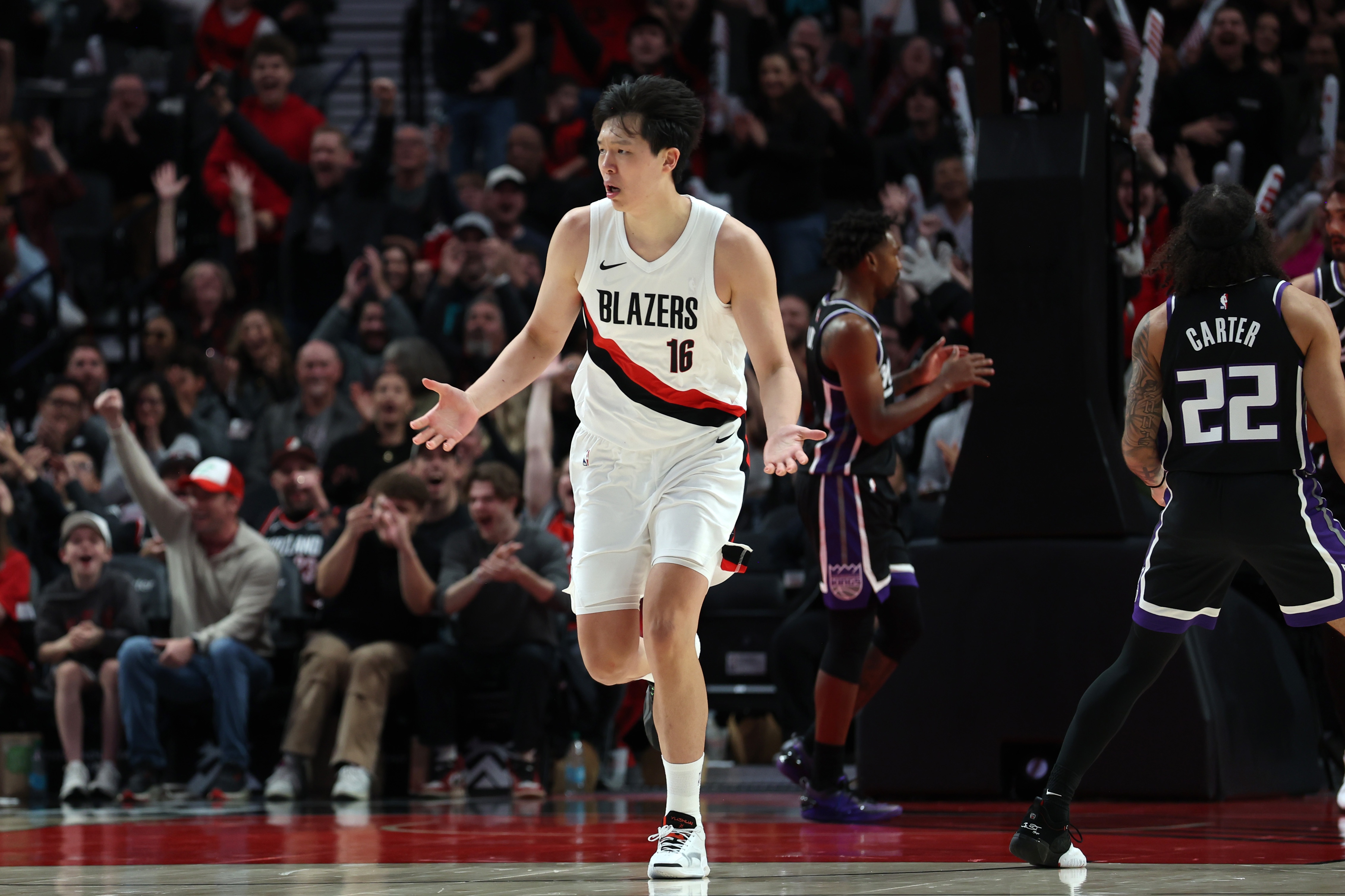 开云官网-浪费助攻！杨瀚森难得策应一次 吕佩尔空切上篮直接被帽